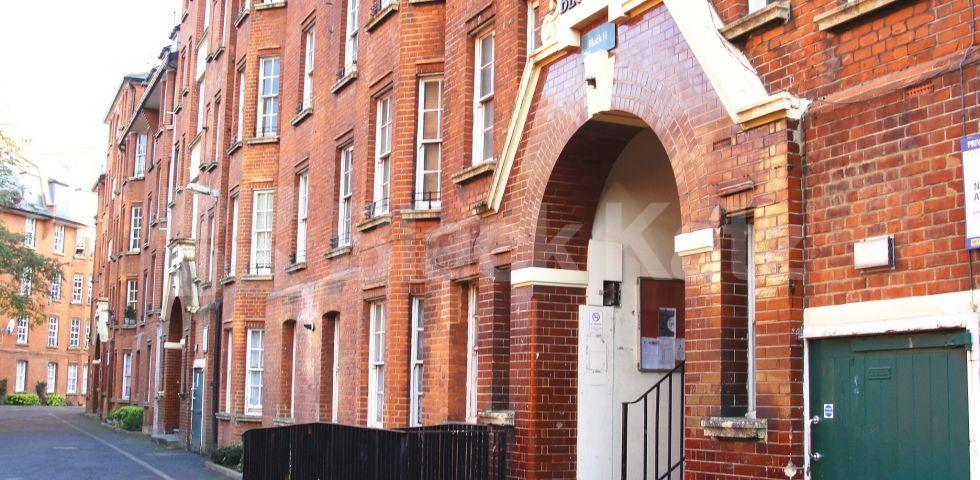 			UNDER OFFER , 1 Bedroom, 1 bath, 1 reception Apartment			 Rodney Road, Elephant and Castle